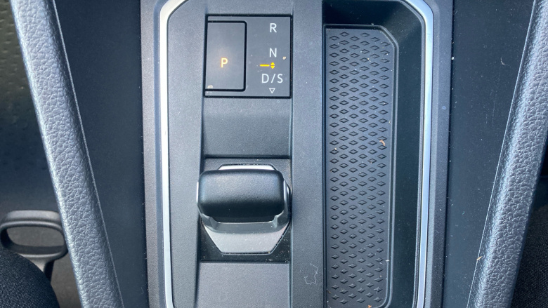 Ford Transit Connect 250 L2 Petrol 1.5 EcoBoost PHEV 150 Limited Van Auto